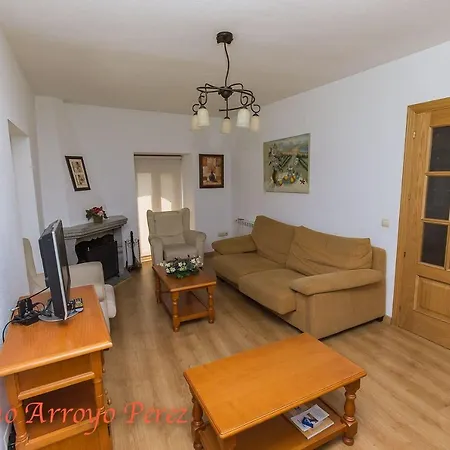 El Salon Del Baile Navarredondilla